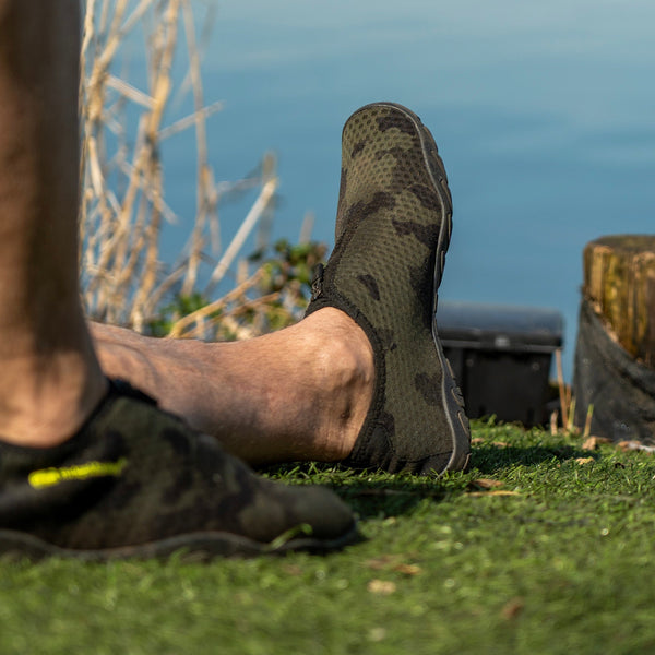 APEarel Dropback Aqua Shoes Camo