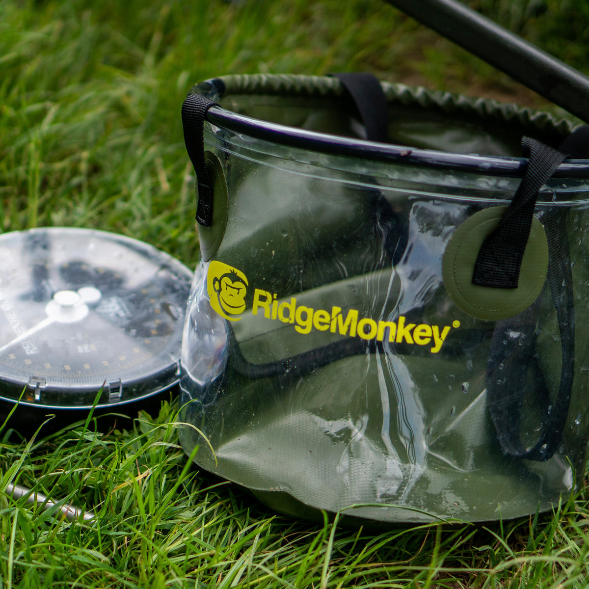 Perspective Collapsible Bucket 10 Litre