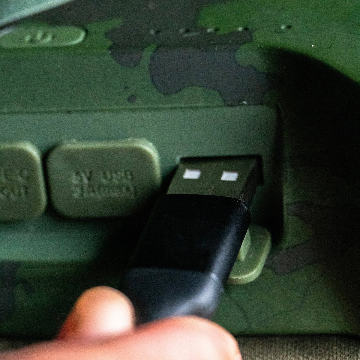 Vault C-Smart Wireless 77850mAh