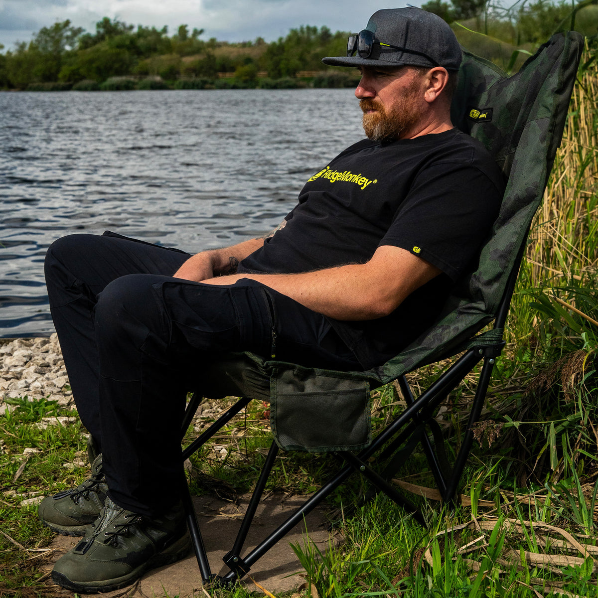 CoZee Lounge Chair