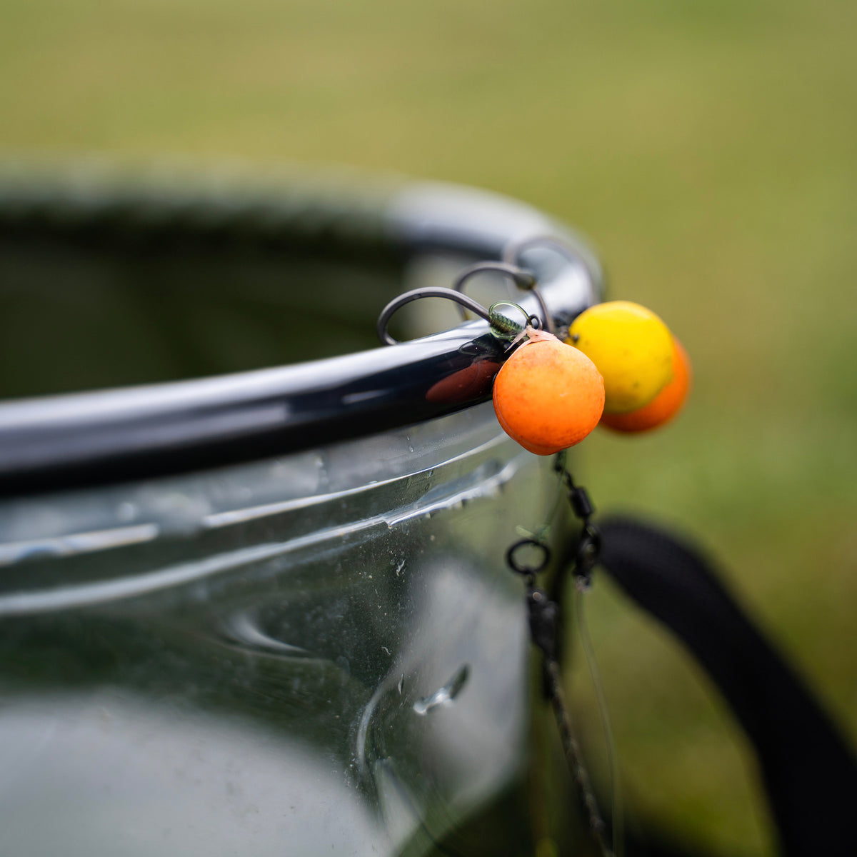 Perspective Collapsible Bucket 10 Litre