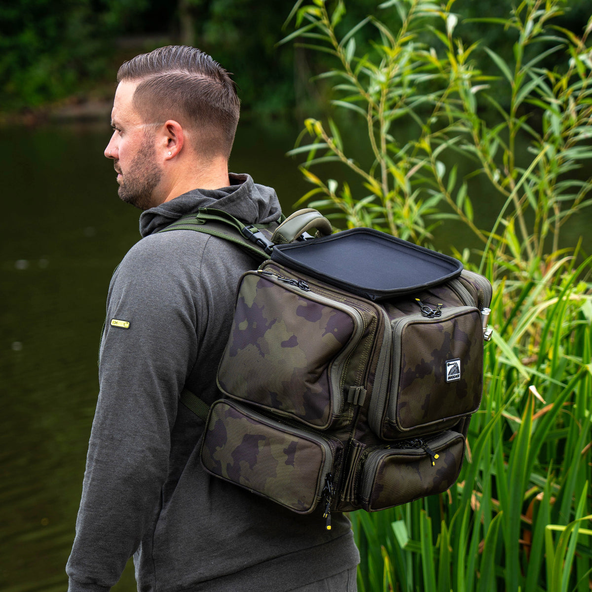Ruggage 40 Litre Rucksack and Accessory Case Bundle