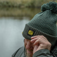 APEarel ThermaPro Waterproof Bobble Hat Green