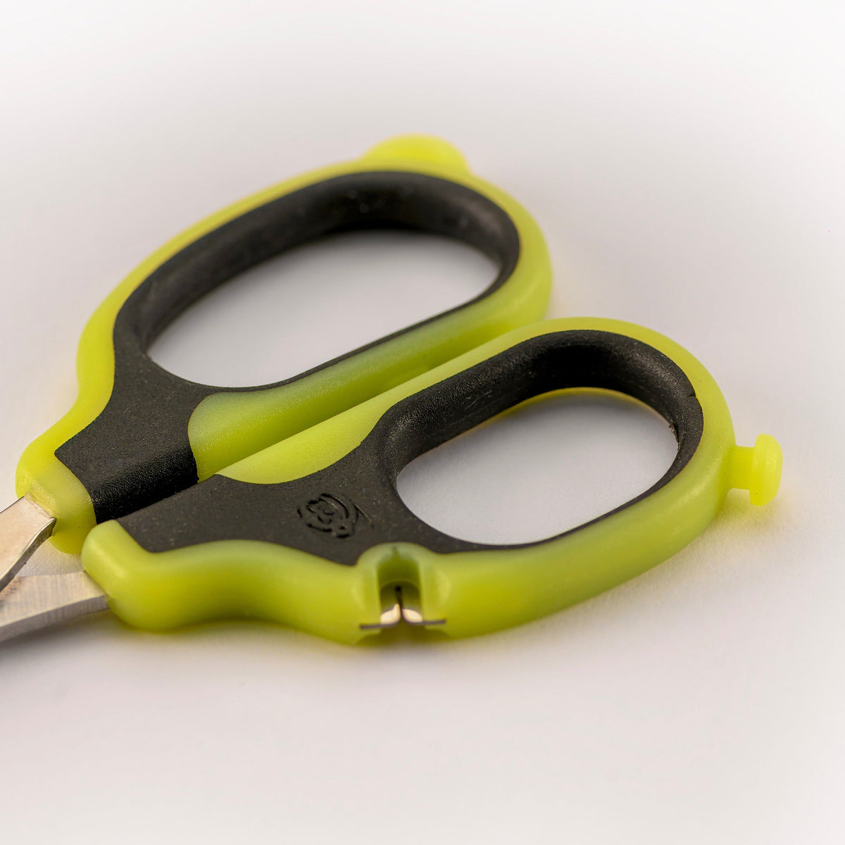 Nite Glo Strip n Snip Scissors