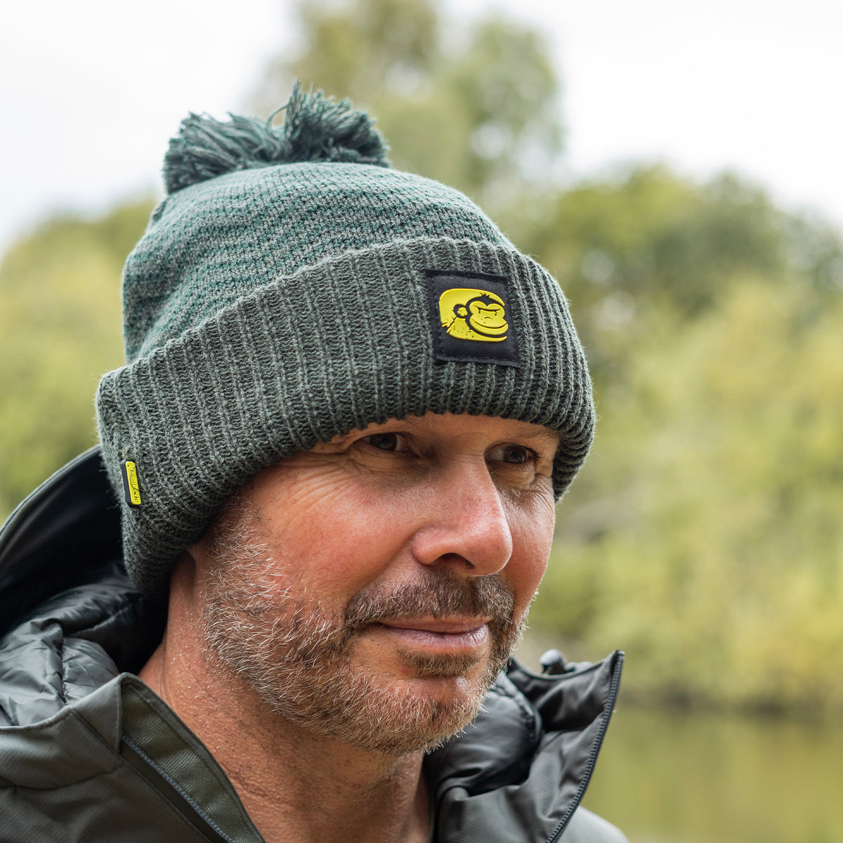 APEarel ThermaPro Waterproof Bobble Hat Green