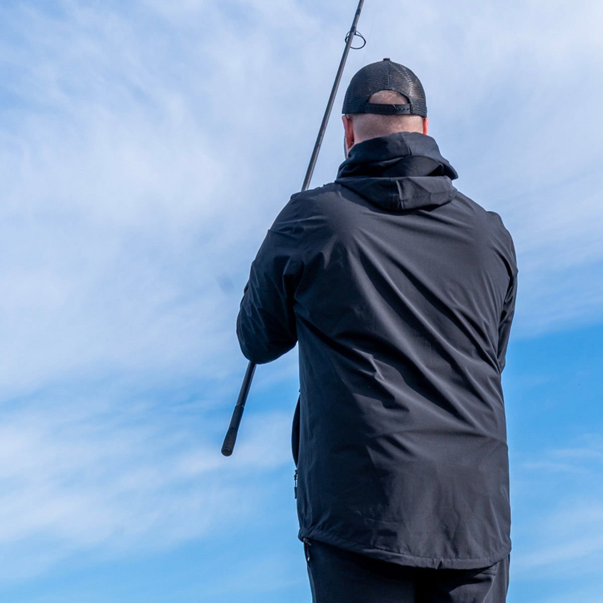 Apearel Lightweight Classic Hydrophobic Jacket