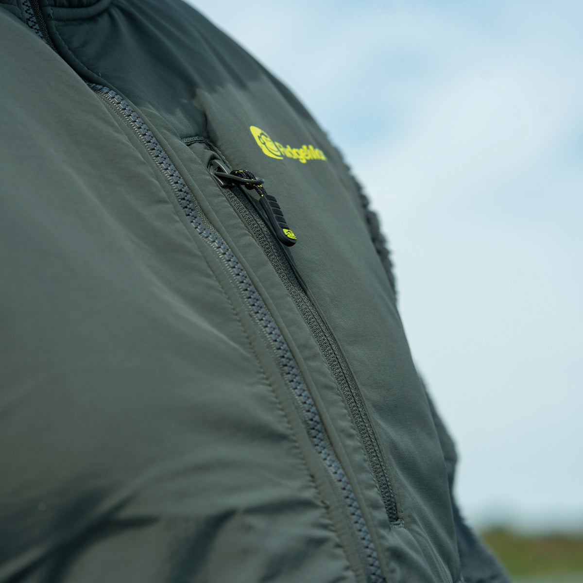 APEarel ThermaPro Sherpa Fleece