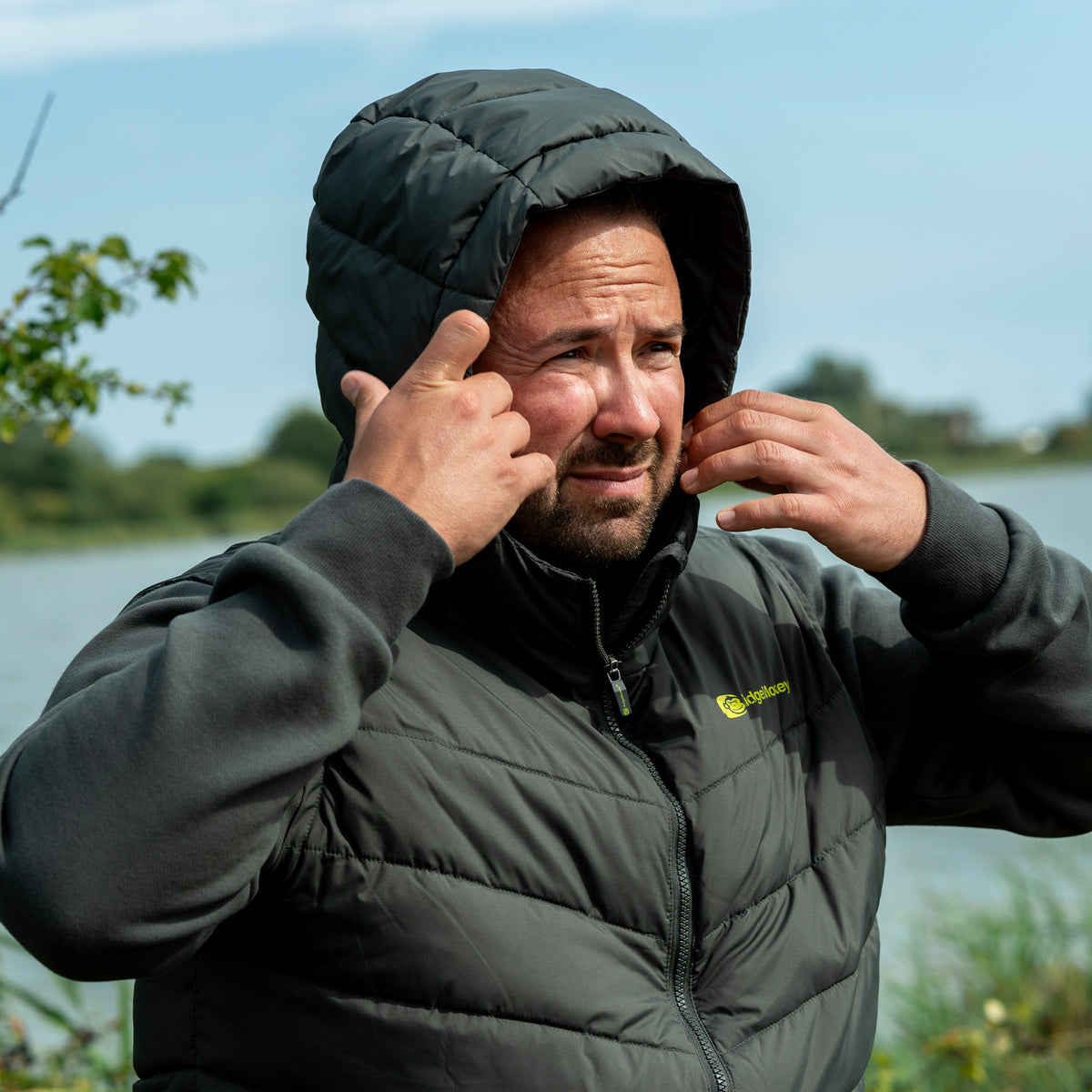APEarel ThermaPro Hybrid Coat