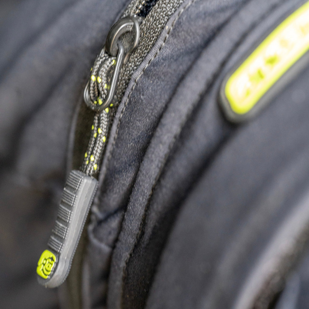 Apearel Lightweight Classic Cargo Trousers