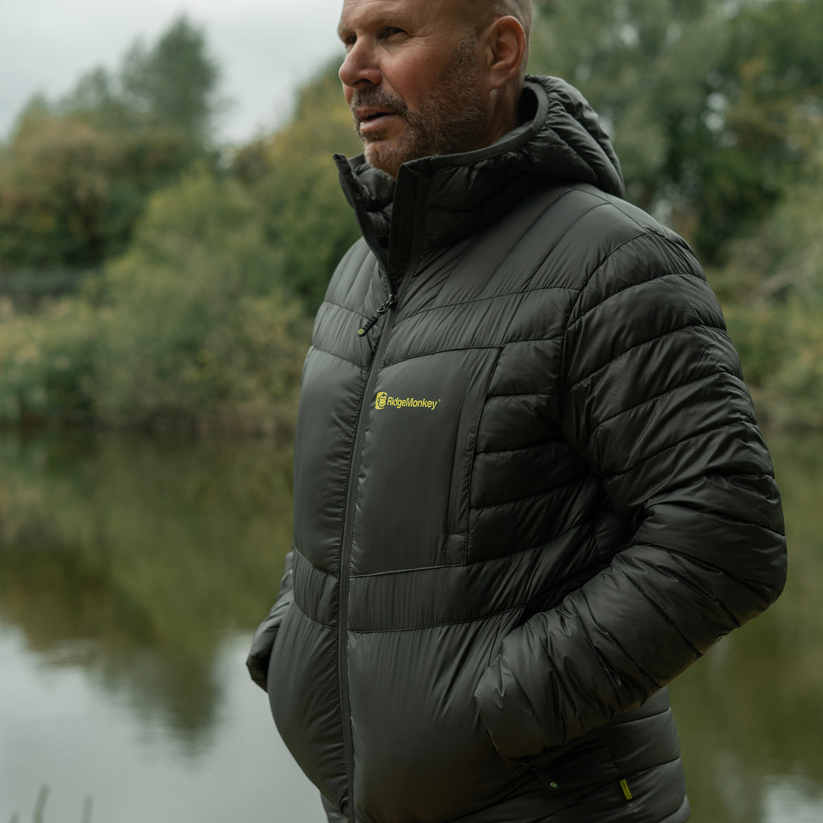APEarel ThermaPro Compact Packable Jacket