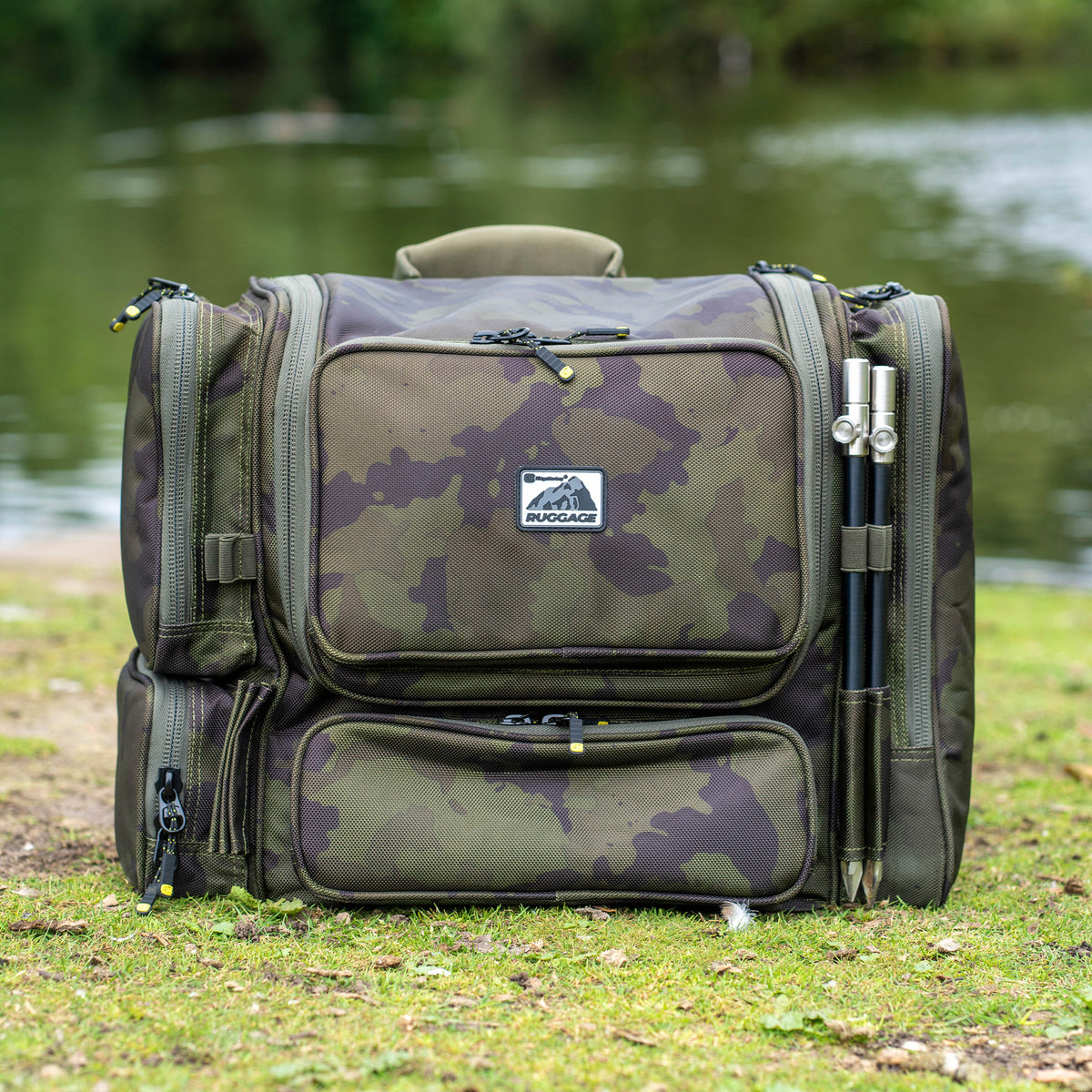 Ruggage 40 Litre Rucksack and Accessory Case Bundle