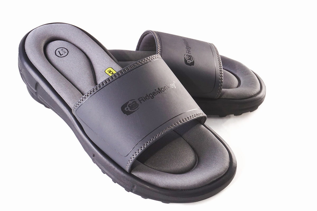 APEarel Dropback Sliders Grey